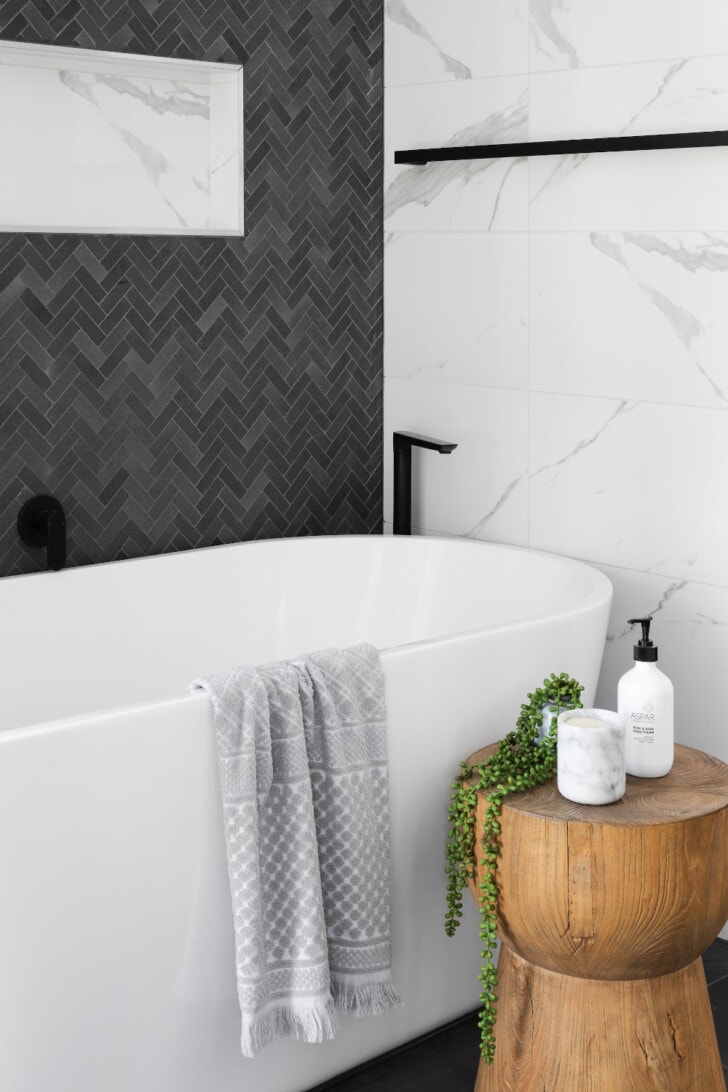 Baño blanco combinado