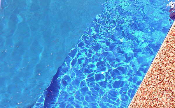 Color de pintura para piscinas