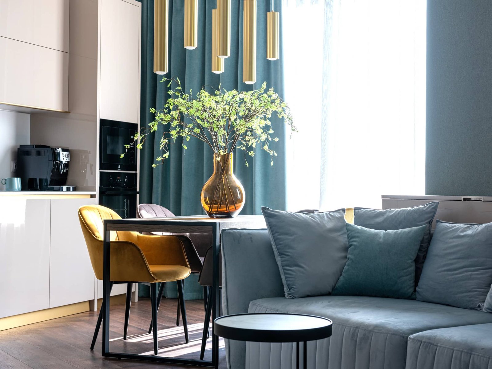 Interior de 3 colores
