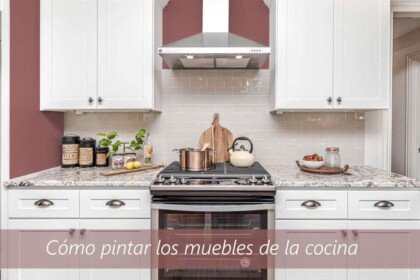 Pequeña cocina blanca