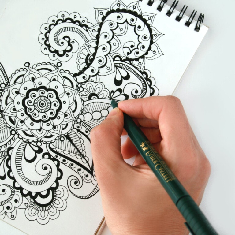 Dibujo abstracto de florituras