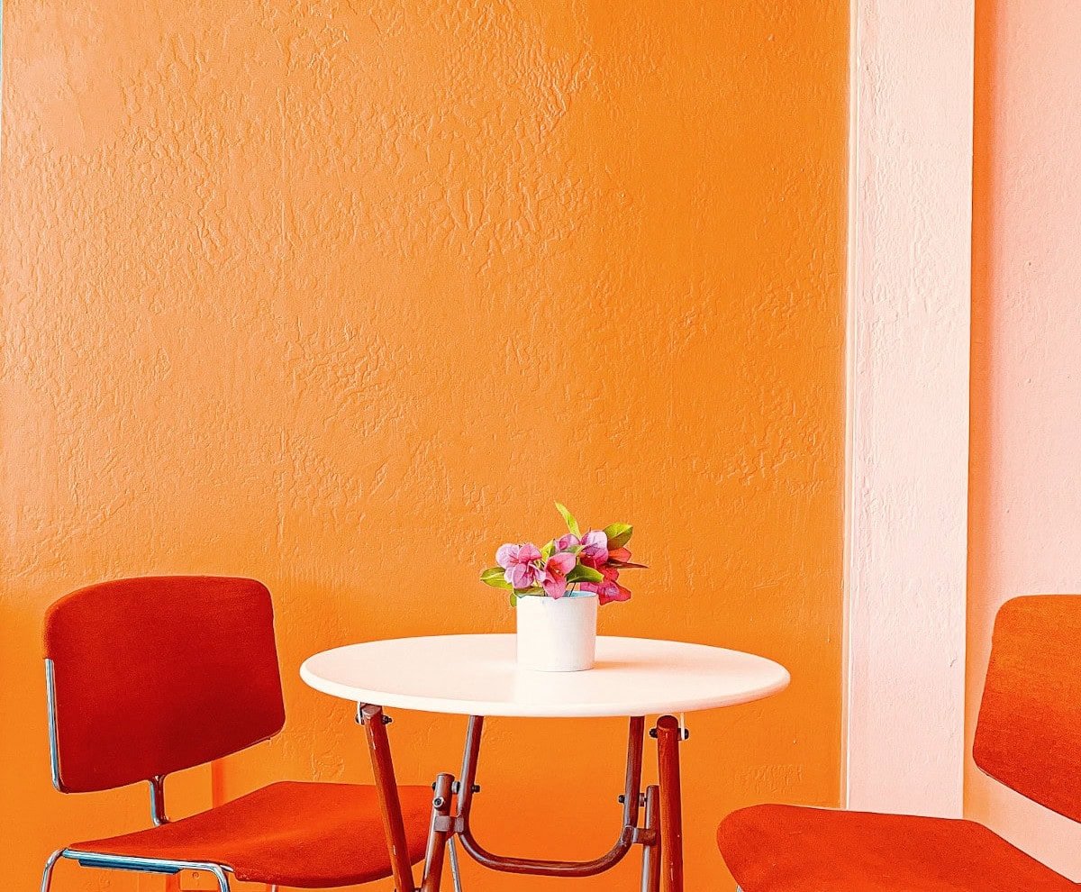 Pintura de pared naranja